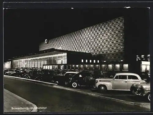 AK Braunschweig, VW Käfer vor dem Hauptbahnhof