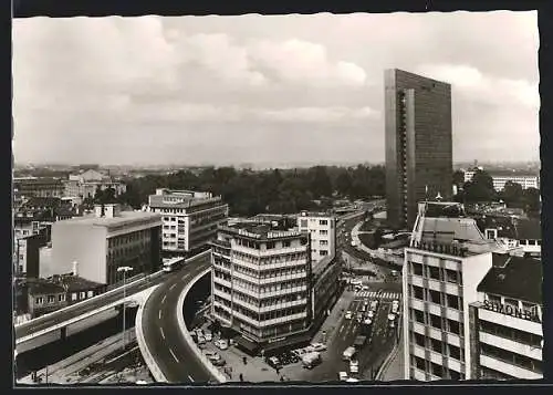 AK Düsseldorf, Neue Hochstrasse mit Thyssenhaus