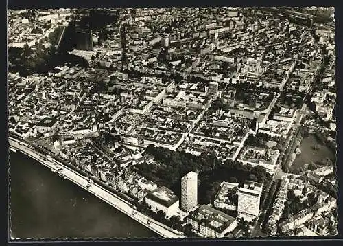 AK Düsseldorf am Rhein, Gesamtansicht vom Flugzeug aus