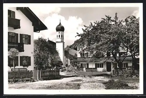 AK Kochel a. See, An der Dorfkirche