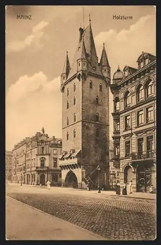 AK Mainz, Strassenpartie am Holzturm