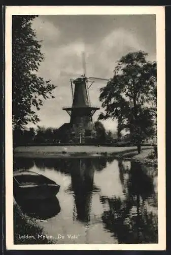 AK Leiden, Molen de Valk, Windmühle am Wasser