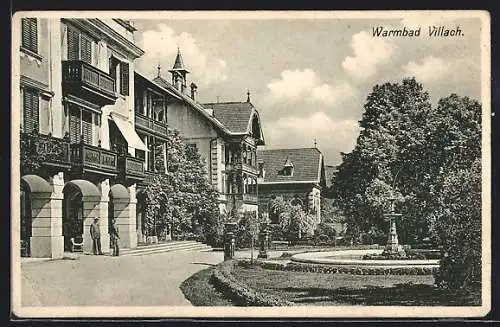 AK Villach, Teilansicht mit Park und Brunnen