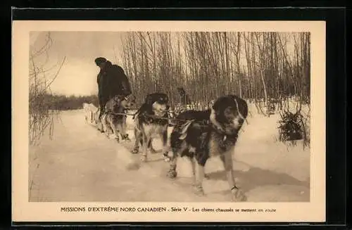 AK Missions d`Extrème Nord Canadien, Missionar ist mit dem Hundeschlitten unterwegs