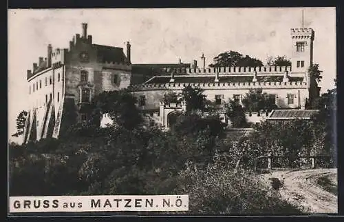 AK Matzen, Schloss mit Strasse