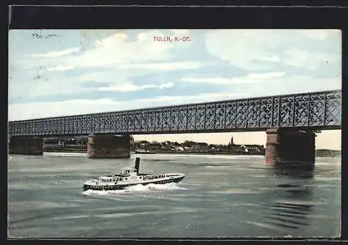 AK Tulln, Ortsansicht mit Dampfer und Brücke