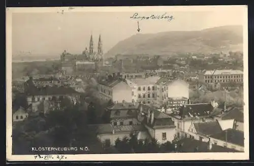 AK Klosterneuburg, Ortsansicht aus der Vogelschau