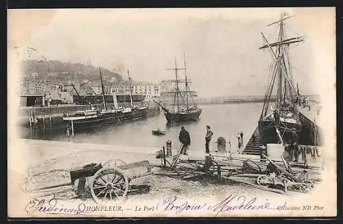 AK Honfleur, Le Port