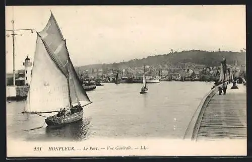 AK Honfleur, Le Port