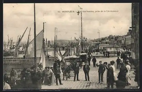 AK Honfleur, Vue des Bassins, prise de la Lieutenance