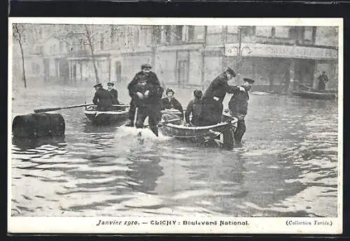 AK Clichy, Hochwasser Janvier 1910, Boulevard National mit Booten