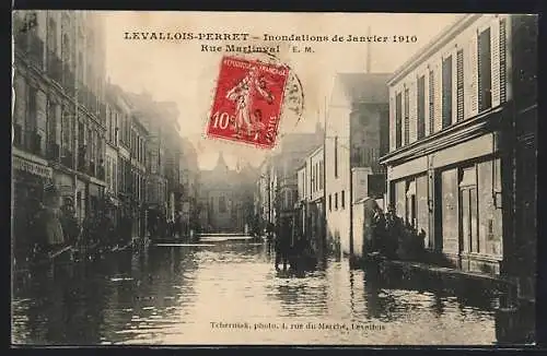 AK Levallois-Perret, Crue de la Seine Janvier 1910, Rue Martinval