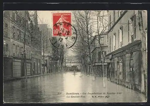 AK Asnières, Crue de la Seine 1910, La Grande-Rue