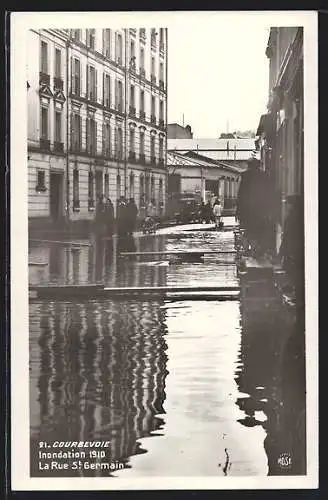 AK Courbevoie, Inondation 1910, La Rue St. Germain