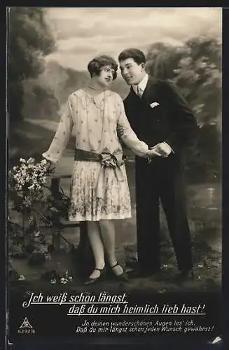 Foto-AK Photochemie Berlin Nr. 6292 /6: Junger Mann hält eine Dame am Arm