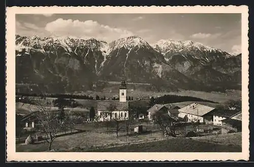 AK Lans, Ortsansicht gegen die Nordkette Tirol