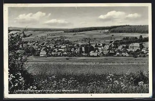 AK Rennerod /Westerwald, Ortsansicht von einer Wiese aus