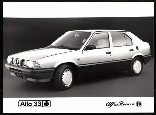 Fotografie Alfa Romeo 33, Werbefoto der Firma Alfo Romeo
