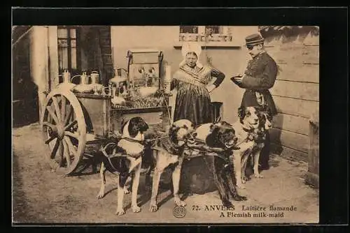 AK Laitière Flamande, Milchfrau mit Hundegespann und Polizist
