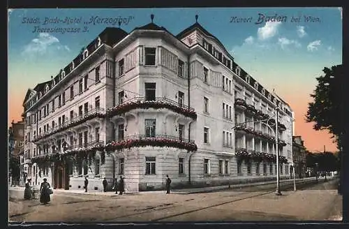 AK Baden bei Wien, Städt. Bade-Hotel Herzoghof, Theresiengasse 3
