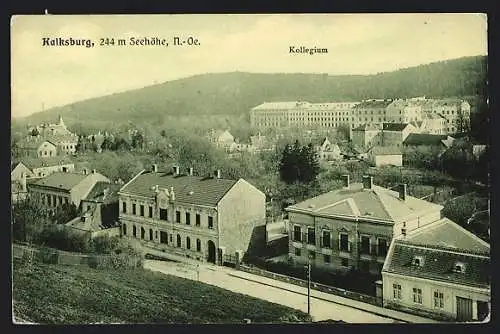 AK Wien-Kalksburg, Ortsansicht mit Blick zum Kollegium