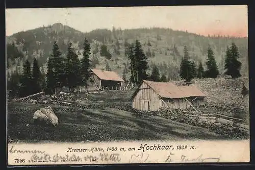 AK Hochkaar, Kremser-Hütte am Wald