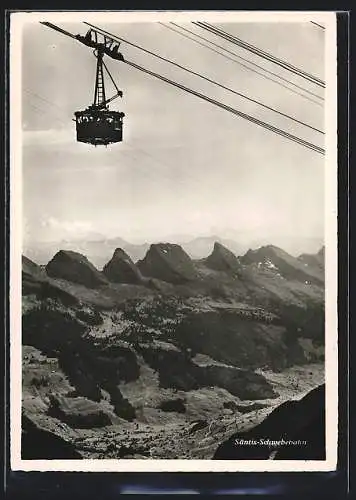 AK Säntis-Schwebebahn auf halber Strecke