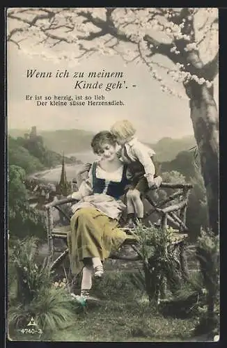 Foto-AK Photochemie Berlin Nr. 4740-3: Junge Mutter mit ihrem Sohn auf einer Bank