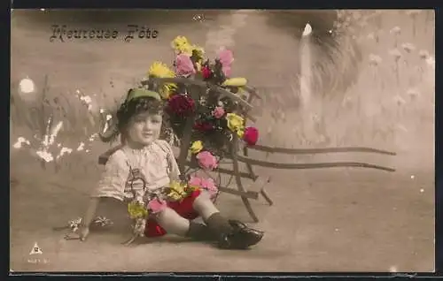 Foto-AK Photochemie Berlin Nr. 4087-5: Kleiner Junge vor grosser Karre voller bunter Blumen