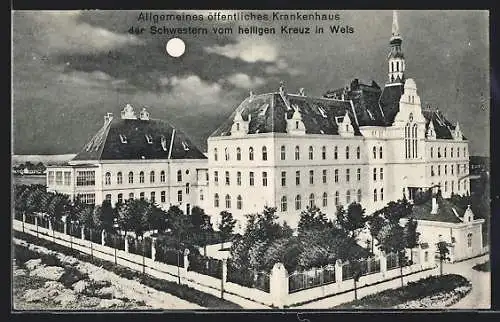 AK Wels, Das Allgemeine öffentliche Krankenhaus der Schwestern vom heiligen Kreuz bei Nacht