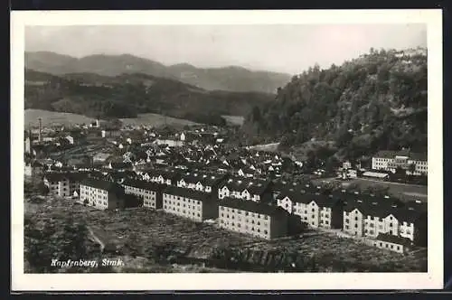 AK Kapfenberg /Stmk., Gesamtansicht mit den Reihenhäusern