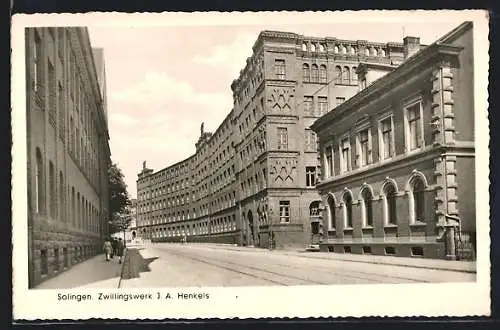 AK Solingen, Zwillingswerk J. A. Henkels mit Strasse