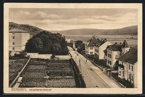 AK Eichstätt, Kasernenstrasse mit Gärten und Fernblick aus der Vogelschau