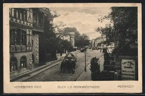 AK Meiningen, Bernhardstrasse mit Henneberger Haus