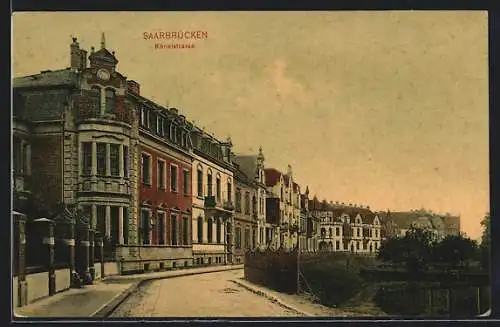 AK Saarbrücken, Kanalstrasse mit Anlagen und Häuserreihe