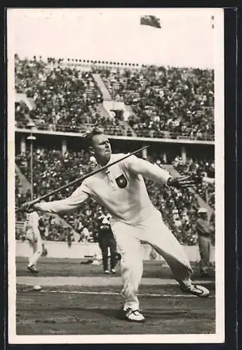 AK Berlin, Olympische Spiele 1936, Sperrwerfer nimmt Schwung zum Abwurf