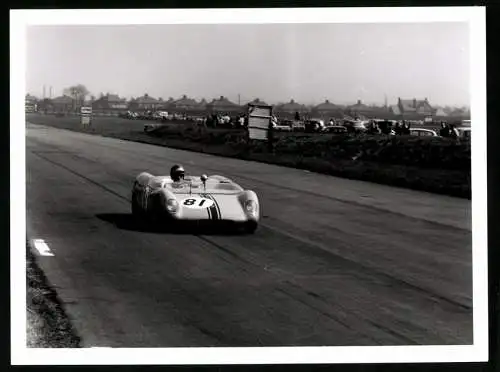 Fotografie Autorennen, Lotus Rennwagen mit der Startnummer 81