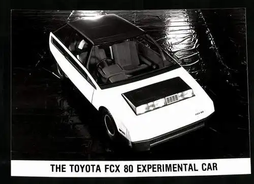 Fotografie Toyota, Experimental Car Toyota FCX 80 als Rechtslenker