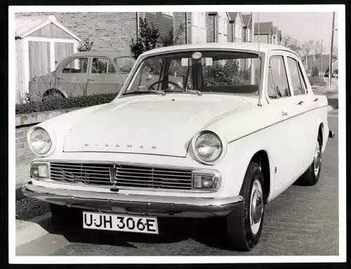 Fotografie Auto Hillman Mix, Kennzeichen UJH 306E