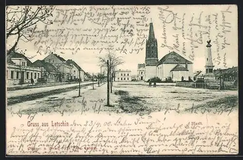 AK Letschin, Blick über den Markt mit Denkmal und Kirche