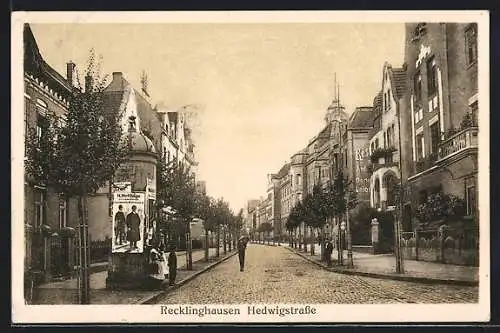AK Recklinghausen, Litfasssäule an der Hedwigstrasse