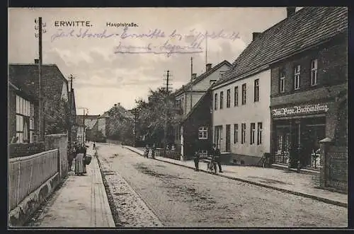 AK Erwitte, Hauptstrasse mit Buchhandlung J. Pape