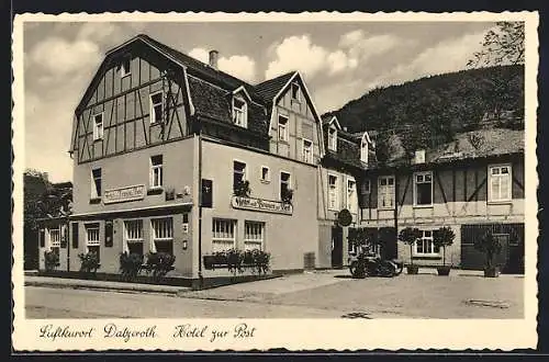 AK Datzeroth /Neuwied-Land, Hotel zur Post Karl Heuser, von der Strasse gesehen