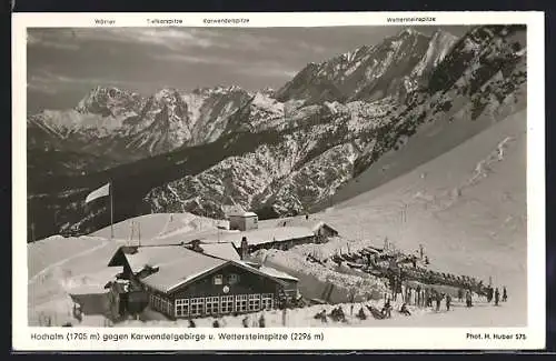 AK Hochalm, Gasthaus gegen Karwendelgebirge, Wettersteinspitze und Wörner