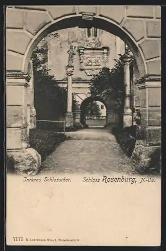 AK Rosenburg, Inneres Schlossthor mit Säulen