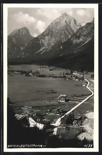 AK Leutasch, Unterleutasch, Blick auf den Ort im Tal