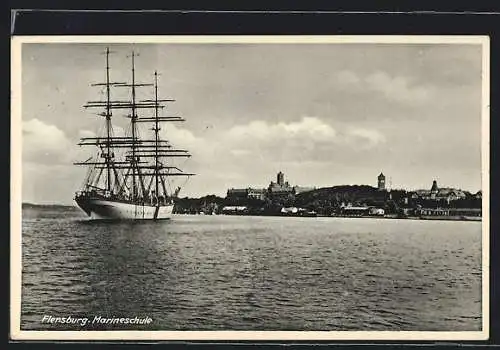 AK Flensburg, Marineschule mit Segelschiff