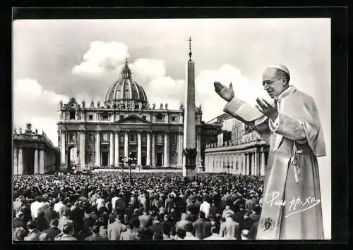 AK Roma, Papst Pius XII. am St. Peters Platz