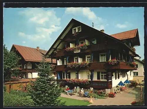 AK Oberstdorf im Allgäu, Hotel-Pension Bergblick mit Garten