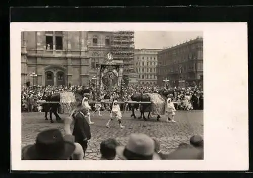 Foto-AK Wien, X. Deutsches Sängerbundesfest 1928, Opernzug mit Pferden